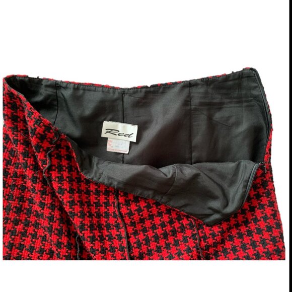 Vintage Grunge black and red maxi skirt, Red Size 13-14 Houndstooth pattern - Picture 2 of 4